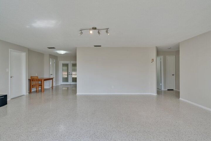 Property Photo:  1385 NE Hilltop Street  FL 34957 