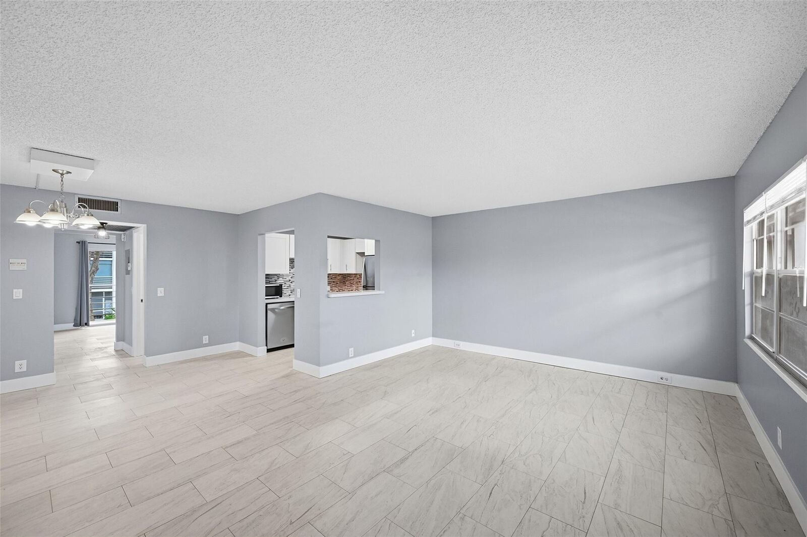 Property Photo:  436 Fanshaw K 436  FL 33434 