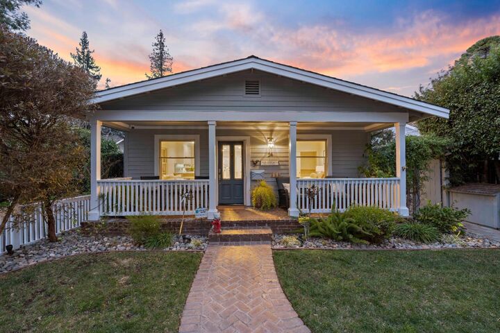 Property Photo: 14 Cross Way CA 95030