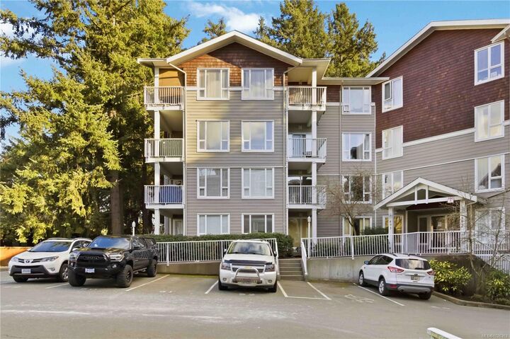 Property Photo:  893 Hockley Ave 204  BC V9B 2V8 