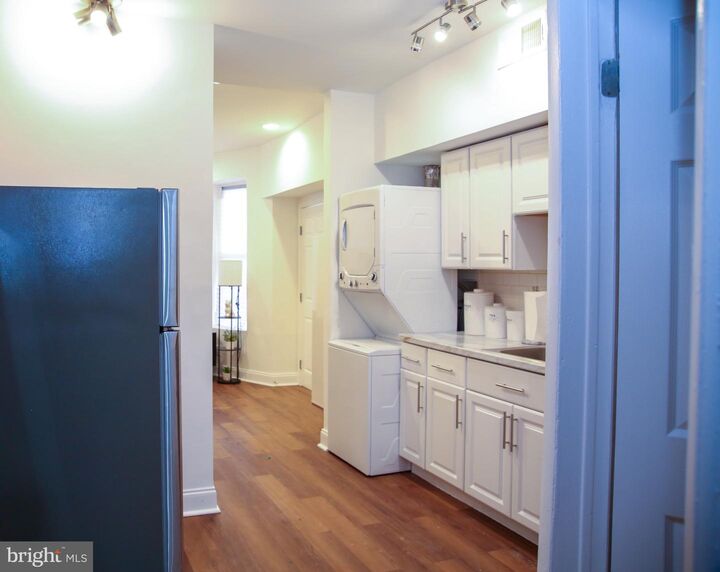 Property Photo:  1345 1st Street NW 1  DC 20001 