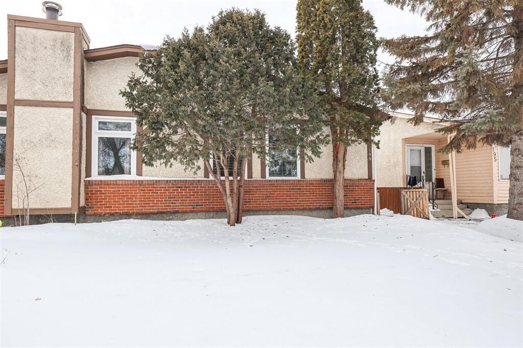 Property Photo:  199 Paddington Road  MB R2N 1H1 