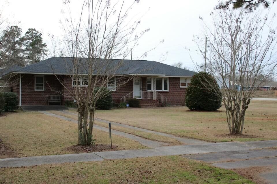 Property Photo:  18 Chestnut Avenue  SC 29042 