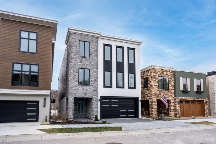 Property Photo: 5751 Sanctuary Place OH 45230