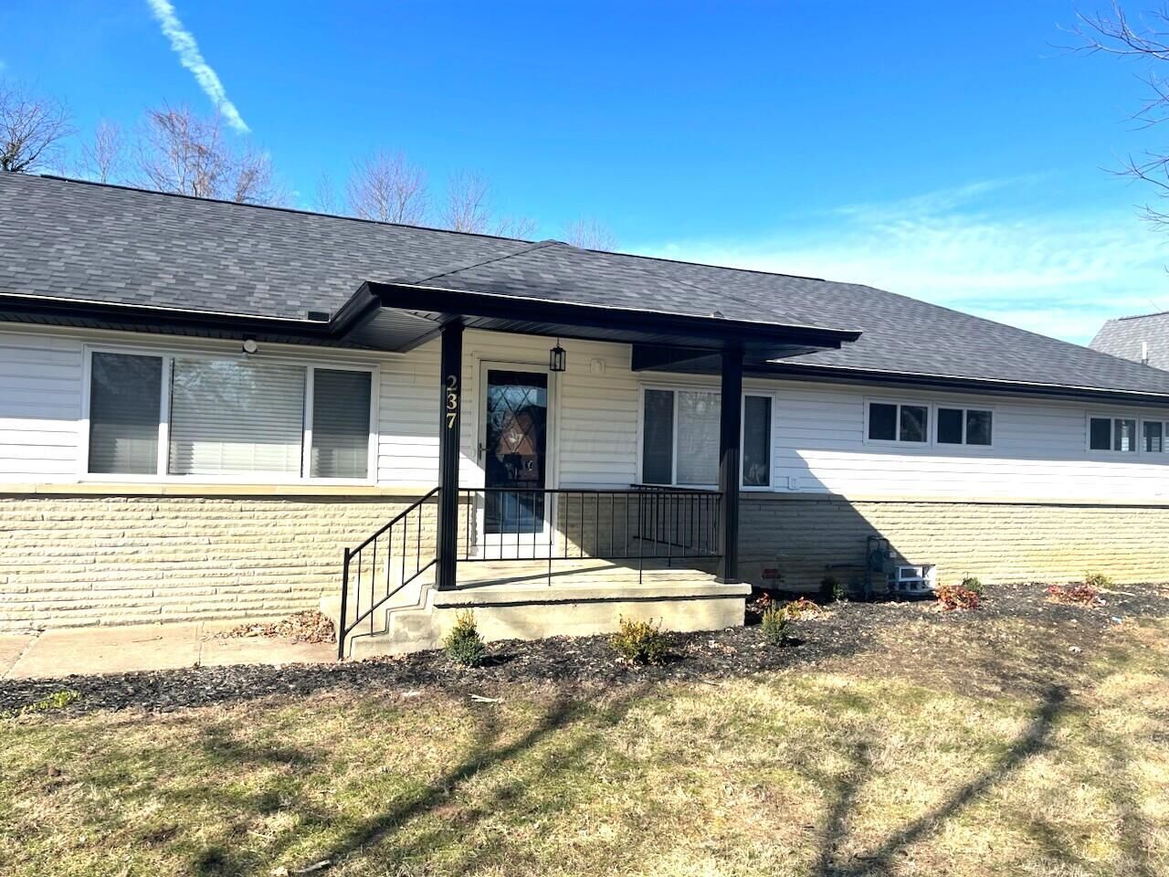 Property Photo: 237 Lockville Road OH 43147