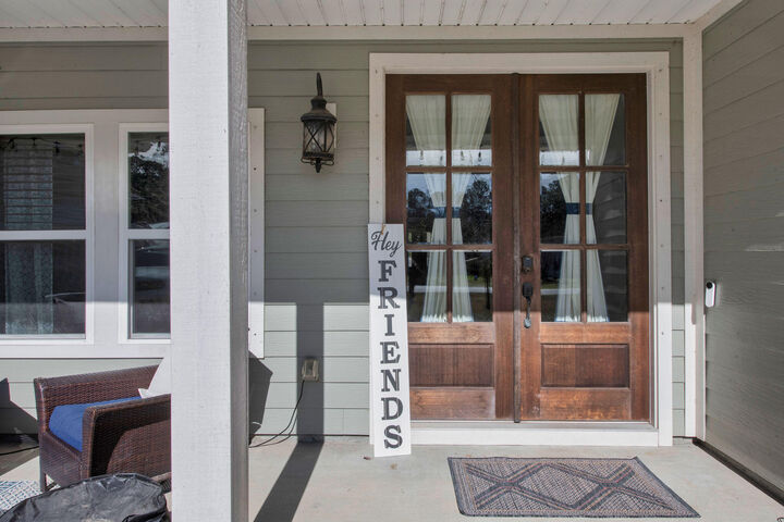 Property Photo:  8914 Timber Lane  FL 32566 