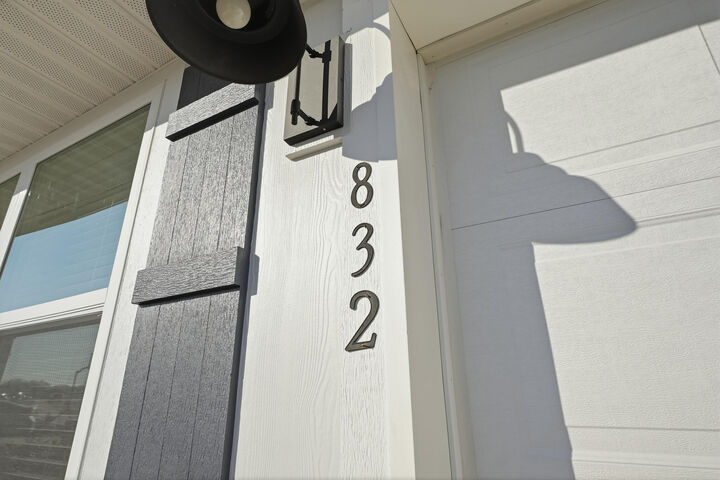 Property Photo:  832 Otto Loop  FL 32539 