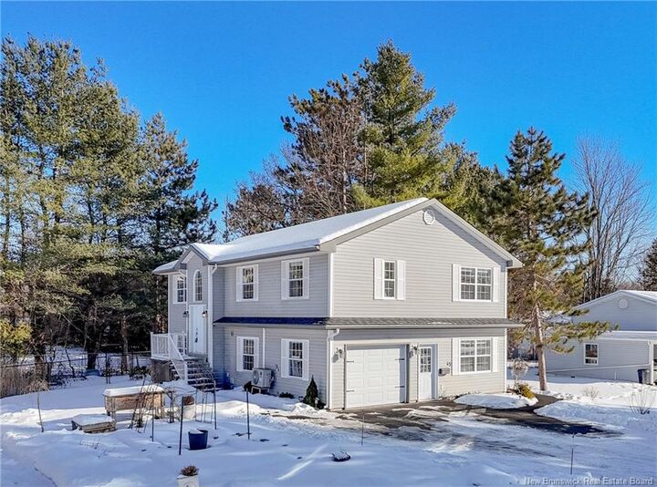 Property Photo:  45 Floral Avenue  NB E3A 1K8 