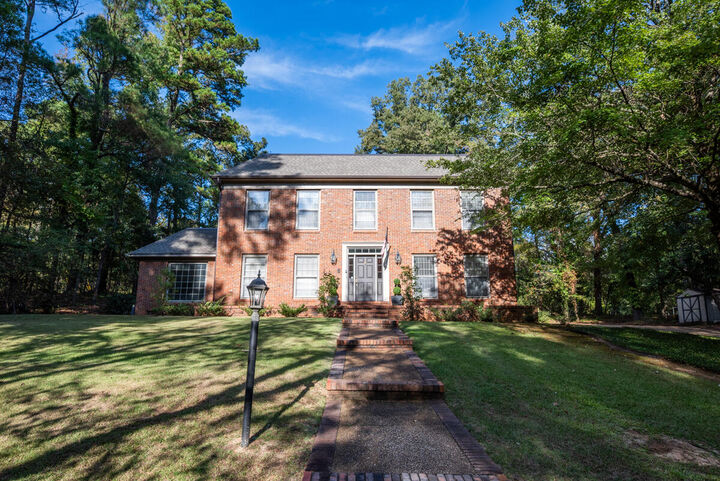 Property Photo:  1600 Seminole Road  MS 39705 