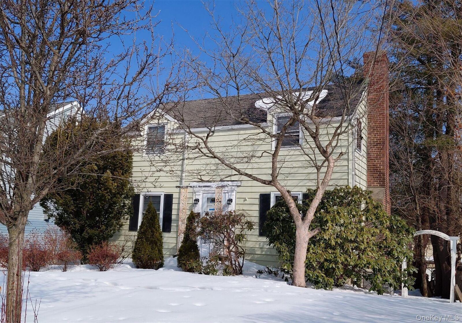Property Photo:  197 Lincoln Place  NY 10709 