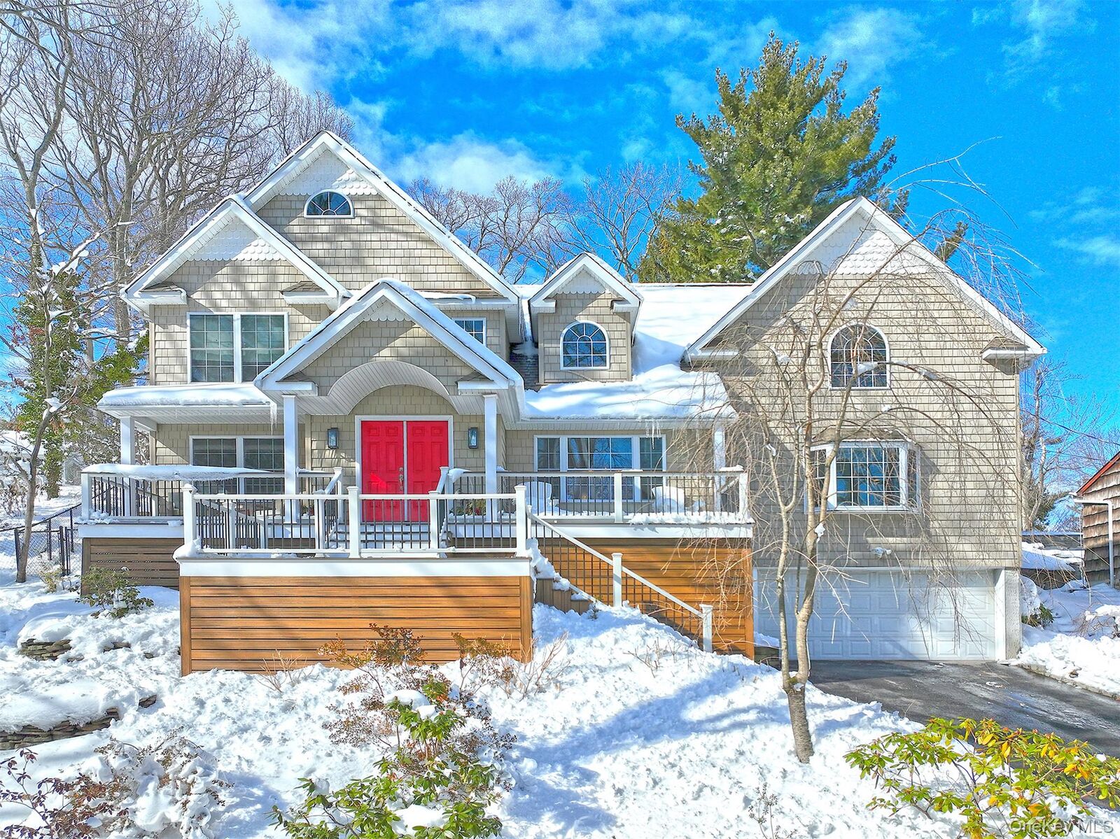 Property Photo:  11 Westfield Drive  NY 11721 