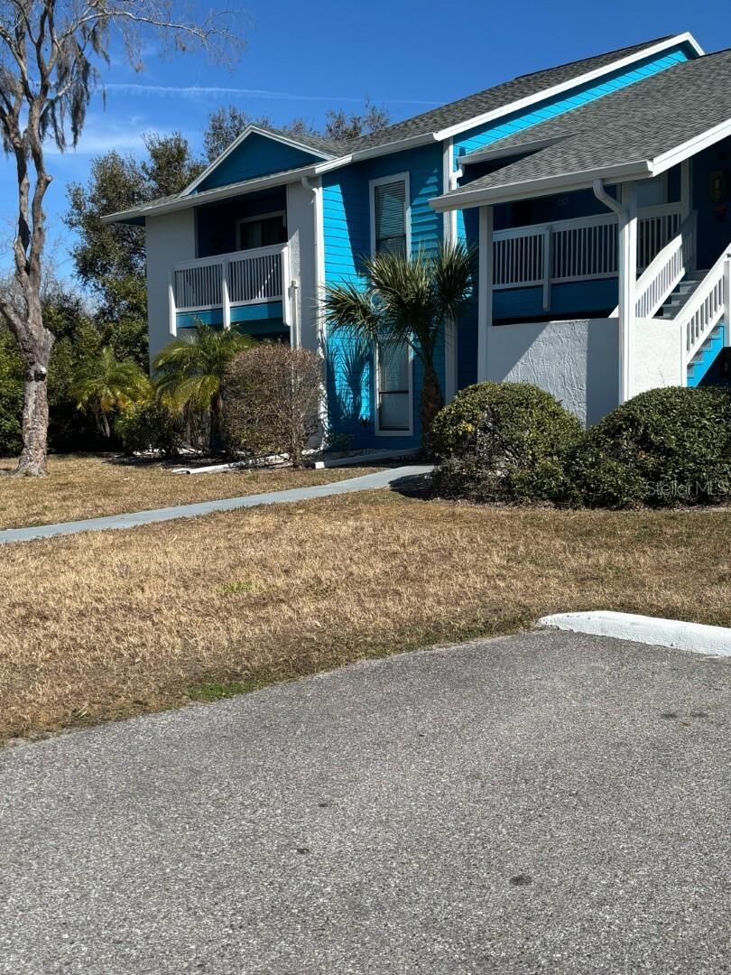 Property Photo:  455 Alt 19 S 94  FL 34683 