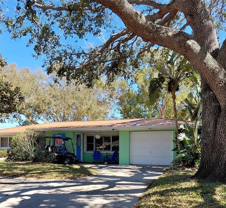 Property Photo:  665 Marjon Avenue  FL 34698 