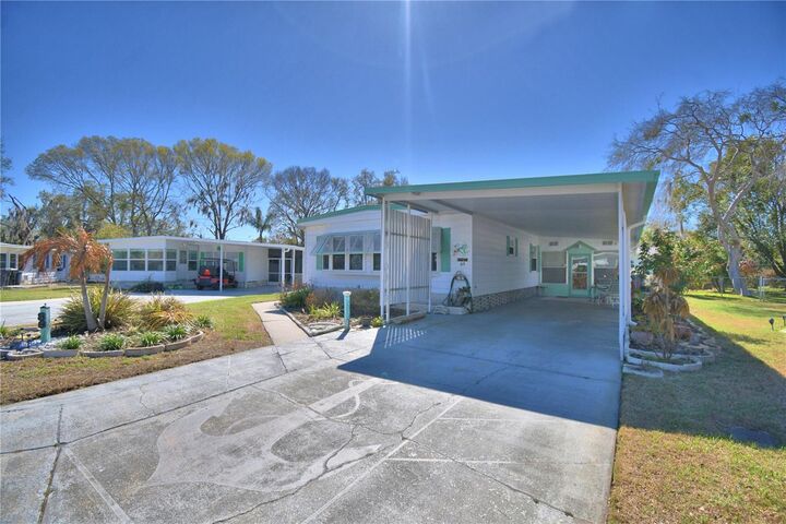 Property Photo:  1610 Reynolds Road 89  FL 33801 