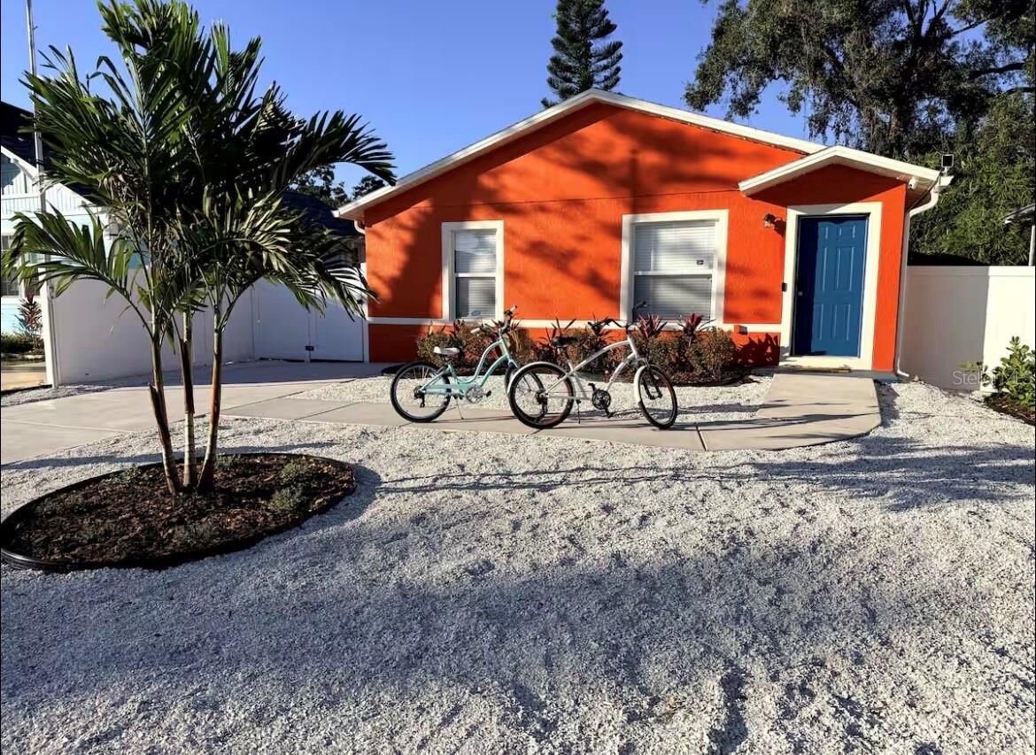 Property Photo: 5145 Preston Avenue S FL 33707