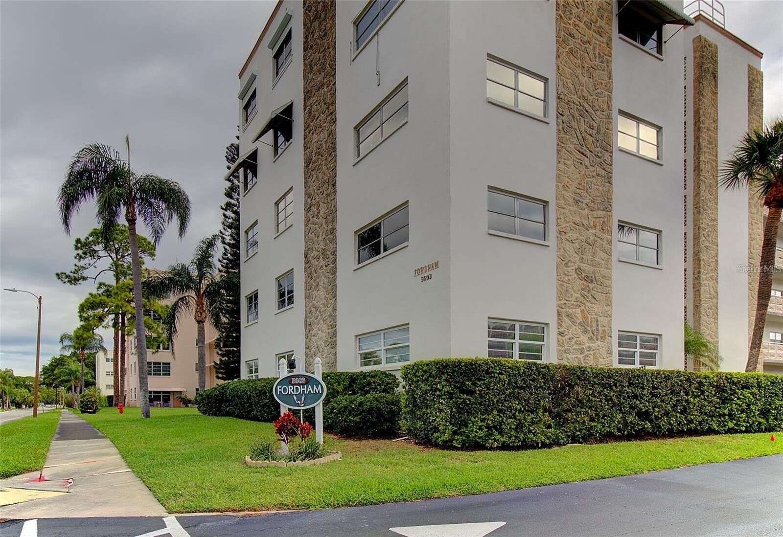 Property Photo:  5603 80th Street N 306  FL 33709 
