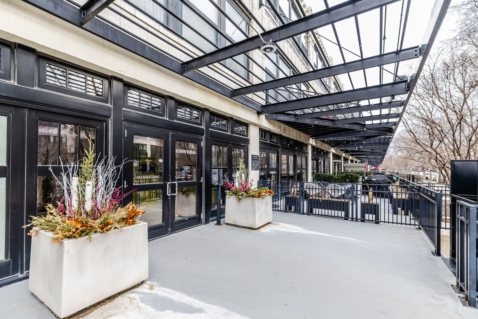 Property Photo:  1150 W 15th Street 201  IL 60608 