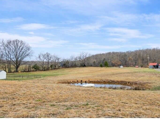 Property Photo:  1662 Harpo Rd  TN 37355 
