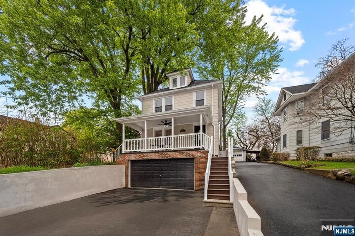 Property Photo:  488 Kinderkamack Road  NJ 07675 