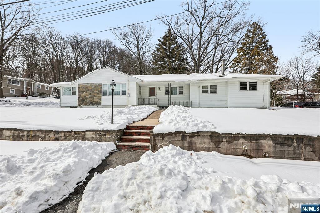 Property Photo:  33 Lotz Street  NJ 07508 