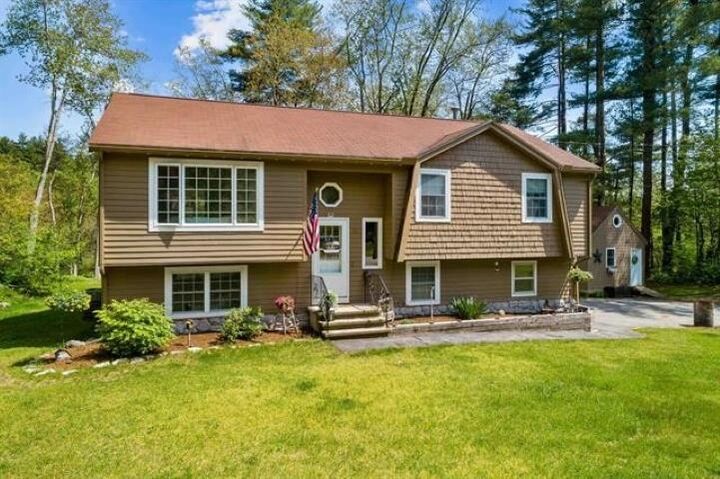 Property Photo: 40 Westfall Road NH 03076