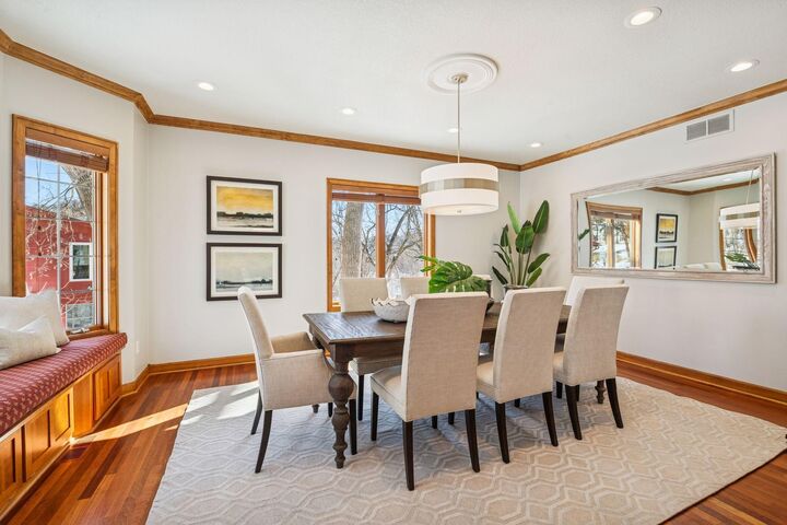 Property Photo:  816 Westwood Drive S  MN 55416 