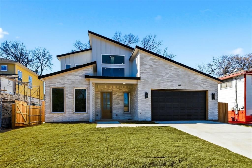 Property Photo:  167 W Shore  TX 75057 