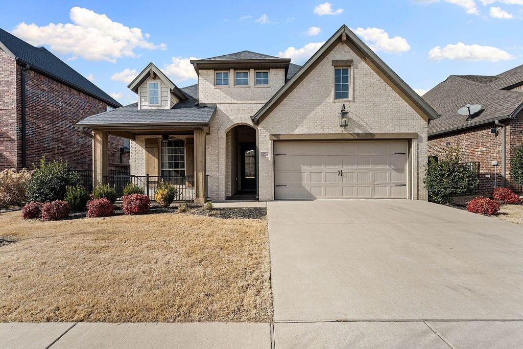 Property Photo: 2706 SW Nottingham Avenue AR 72713