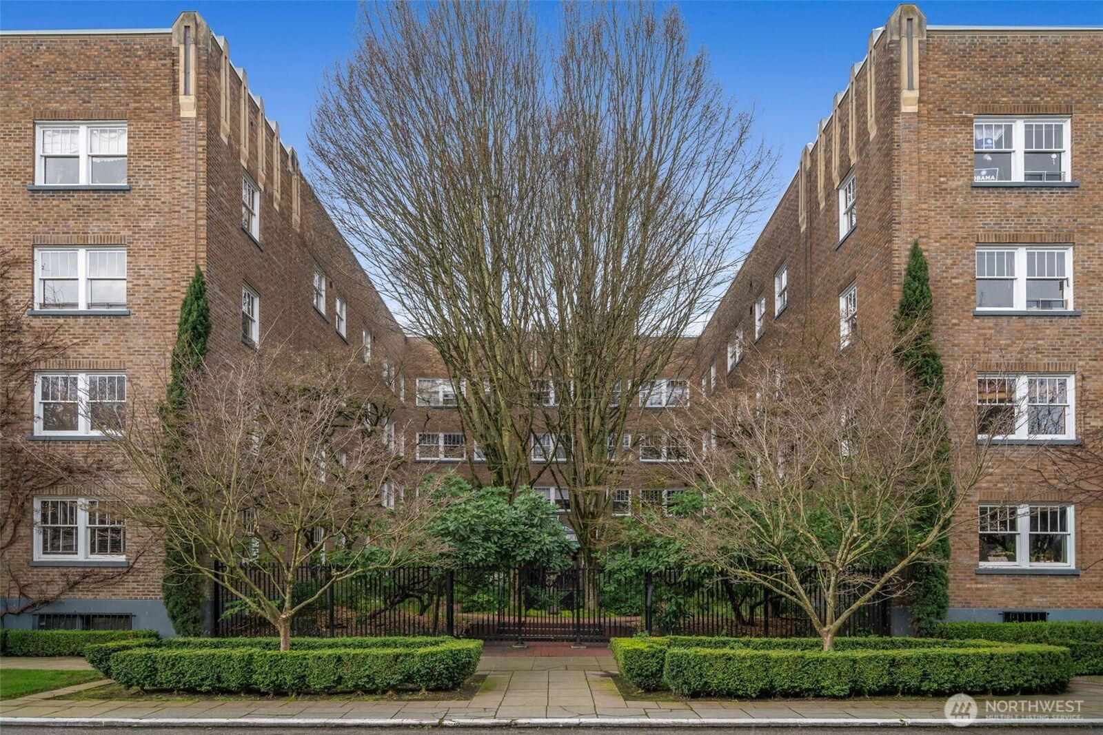 Property Photo: 1631 16th Avenue 310 WA 98122