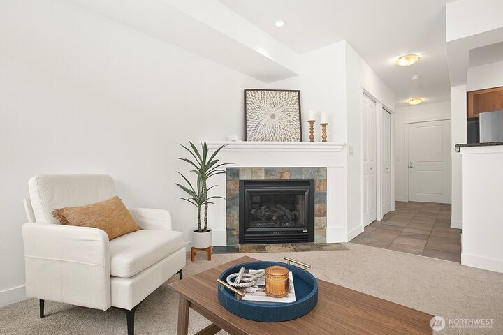 Property Photo:  1545 NW 57th Street 428  WA 98107 