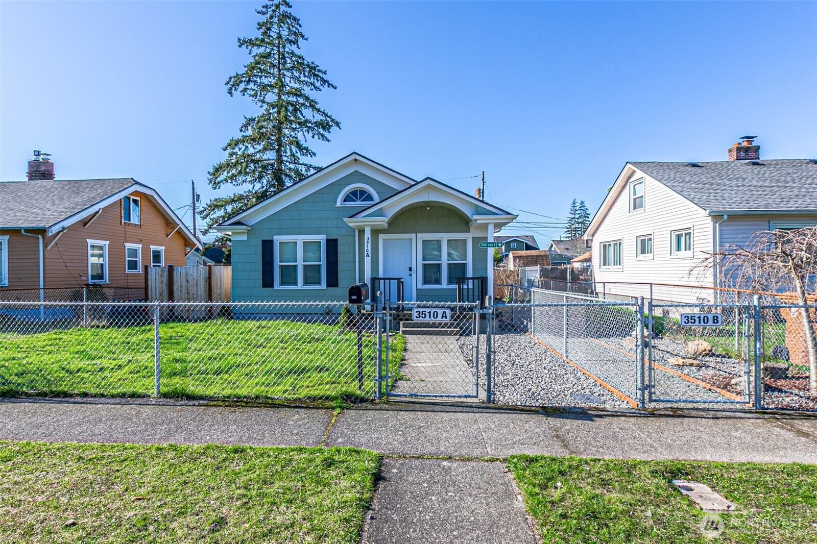 Property Photo:  3510 S J Street  WA 98418 