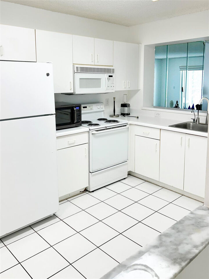 Property Photo:  9511 Weldon Circle 412  FL 33321 
