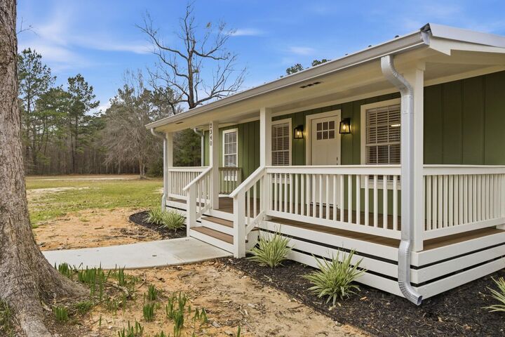 Property Photo: 2340 Blue Jay TX 77625