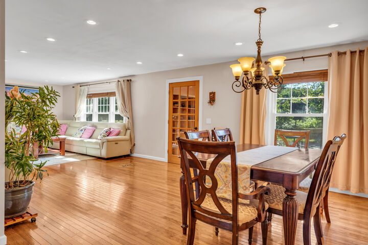 Property Photo: 64 Dohm Avenue CT 06437