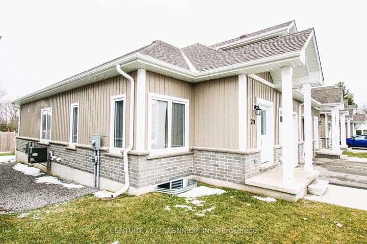 Property Photo:  744 Nelson Street W 29  ON N0A 1N0 