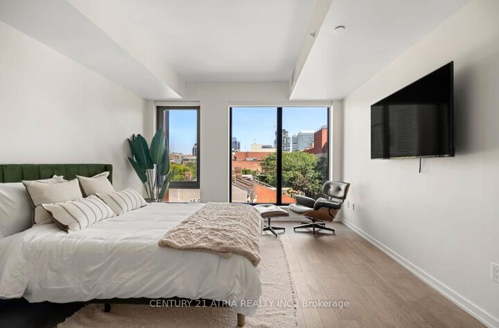 Property Photo: 60 Colborne Street 504 ON M5E 1E3