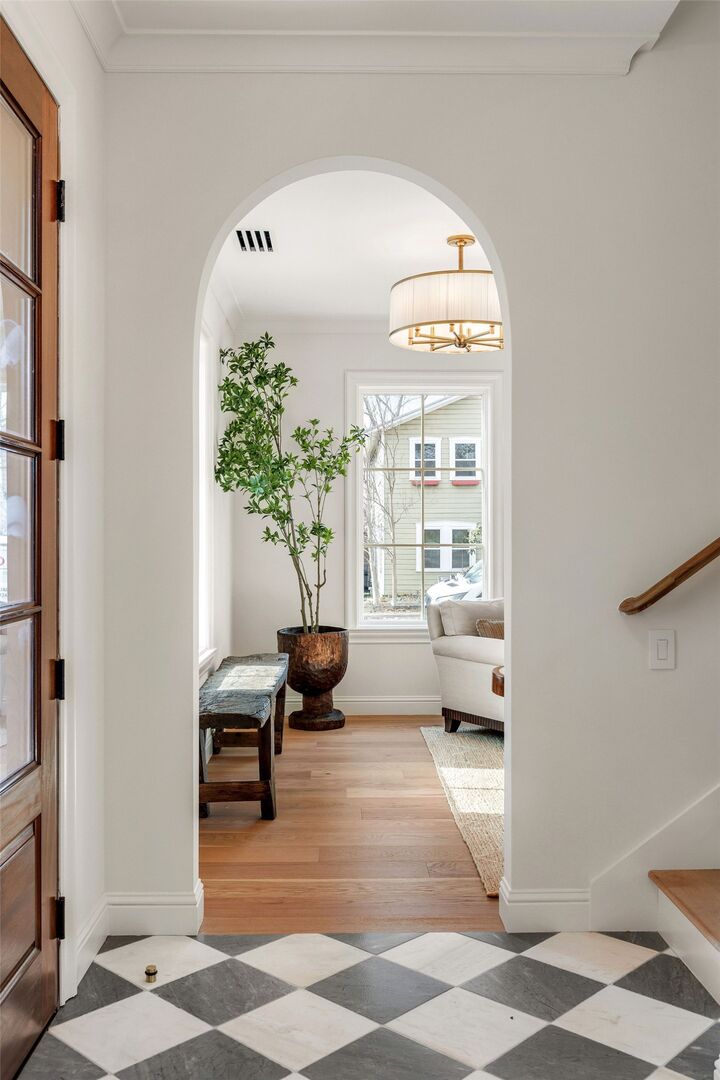 Property Photo:  4909 Avenue G  TX 78751 