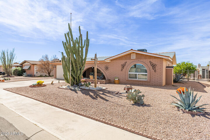 Property Photo: 1144 S Main Drive AZ 85120