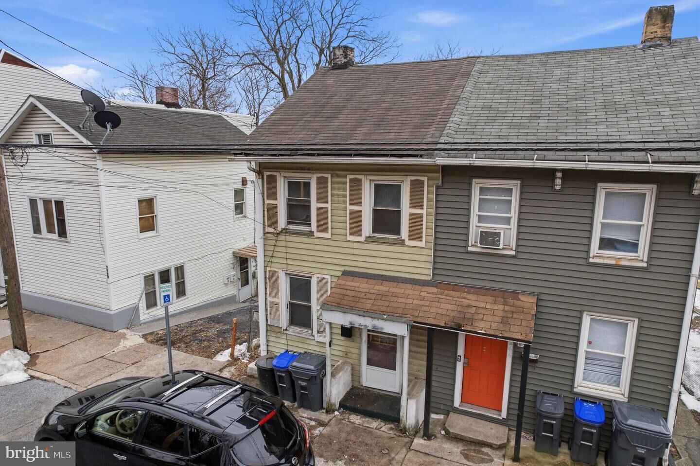 Property Photo:  242 N 2nd Street  PA 17113 