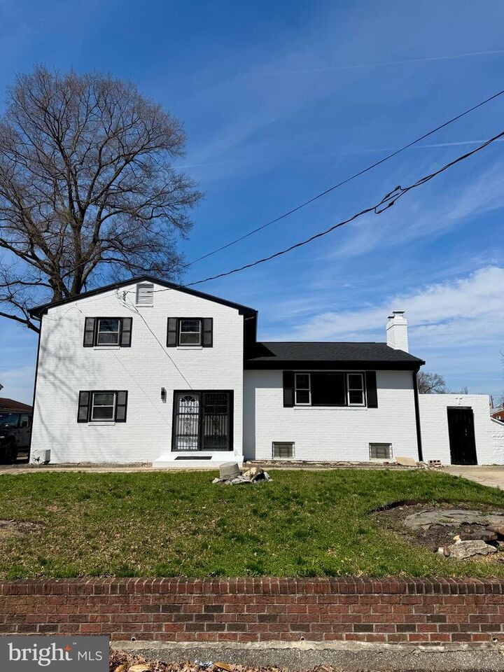 Property Photo:  5009 Barto Avenue  MD 20746 