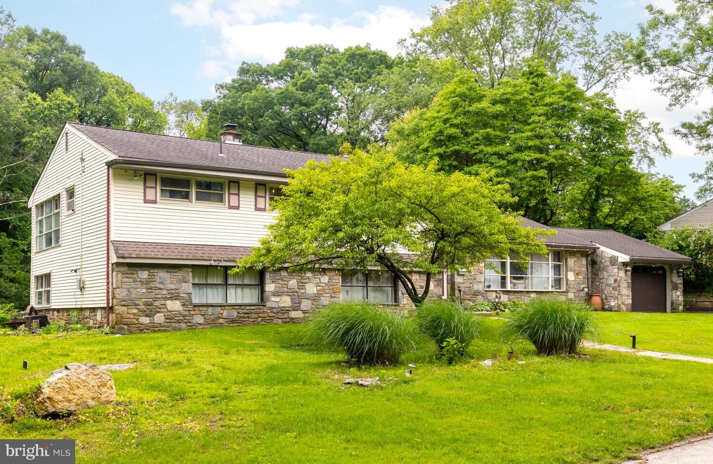 Property Photo:  1030 Rock Creek Drive  PA 19095 