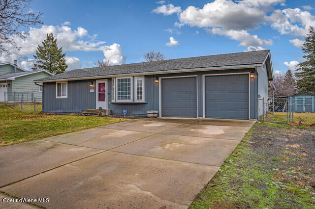 Property Photo: 4508 N Isenhart Rd WA 99216