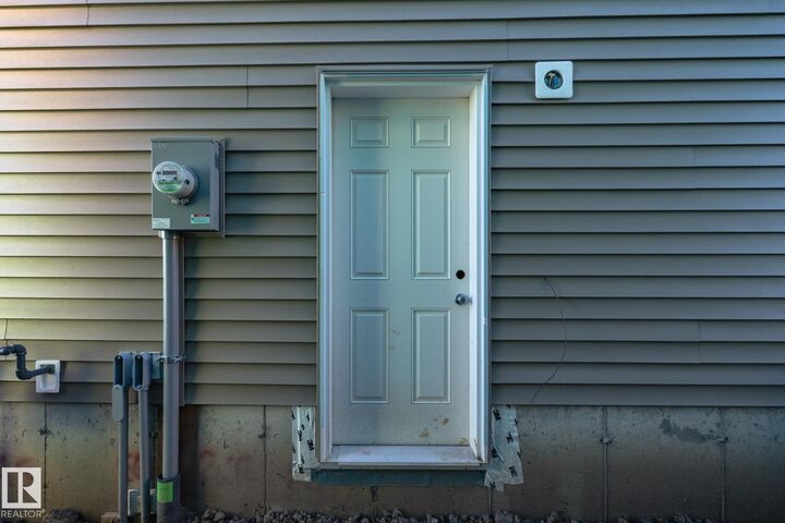 Property Photo:  86 Gladstone Bend  AB T7X 4E6 