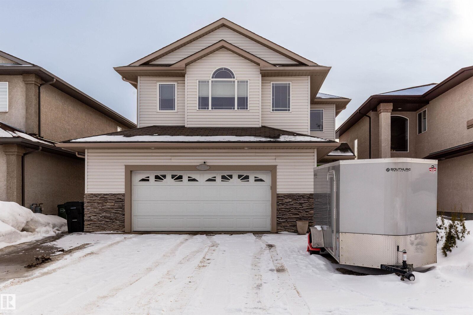 Property Photo:  7131 168 Avenue NW  AB T5Z 0B5 