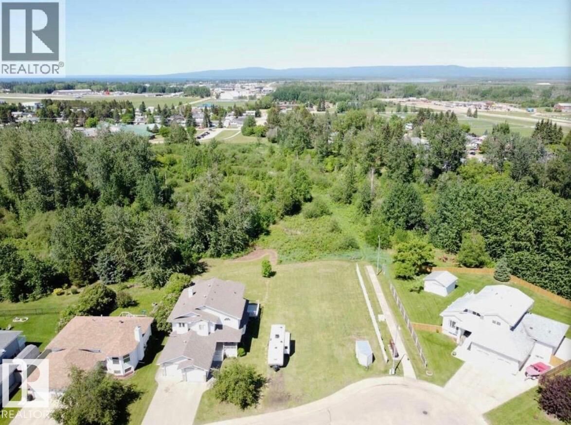 Property Photo:  21 Springwood Drive  AB T0G 2A2 