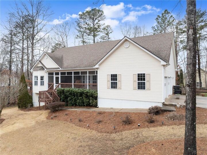 Property Photo:  30 S Windsor Drive  GA 30534 