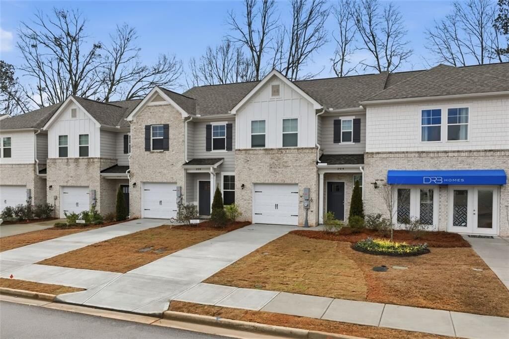 Property Photo:  204 Flier Drive  GA 30253 