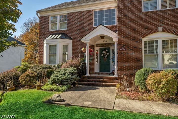 Property Photo: 134 Arthur Ct NJ 07430