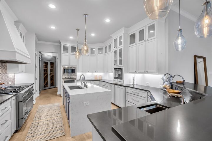 Property Photo:  7410 Fort Augusta Court  TX 77389 