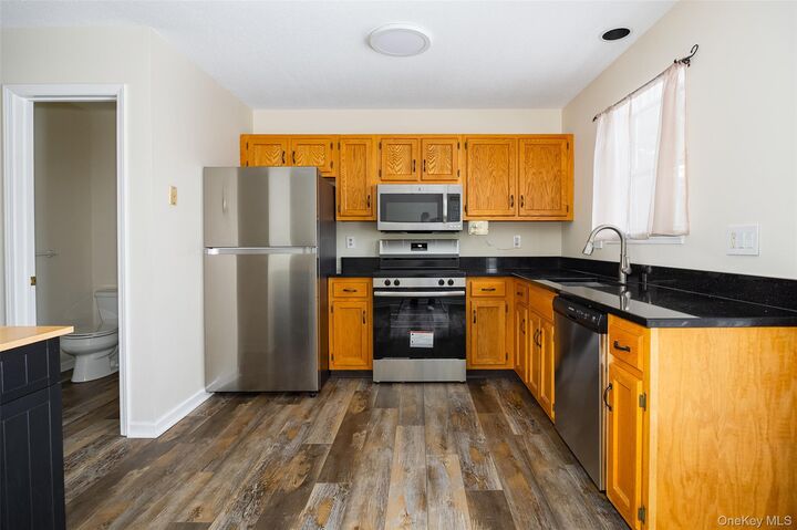 Property Photo:  124 Elmcrest Drive  NY 12524 